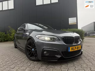 BMW 2-serie Coupé 230i Executive